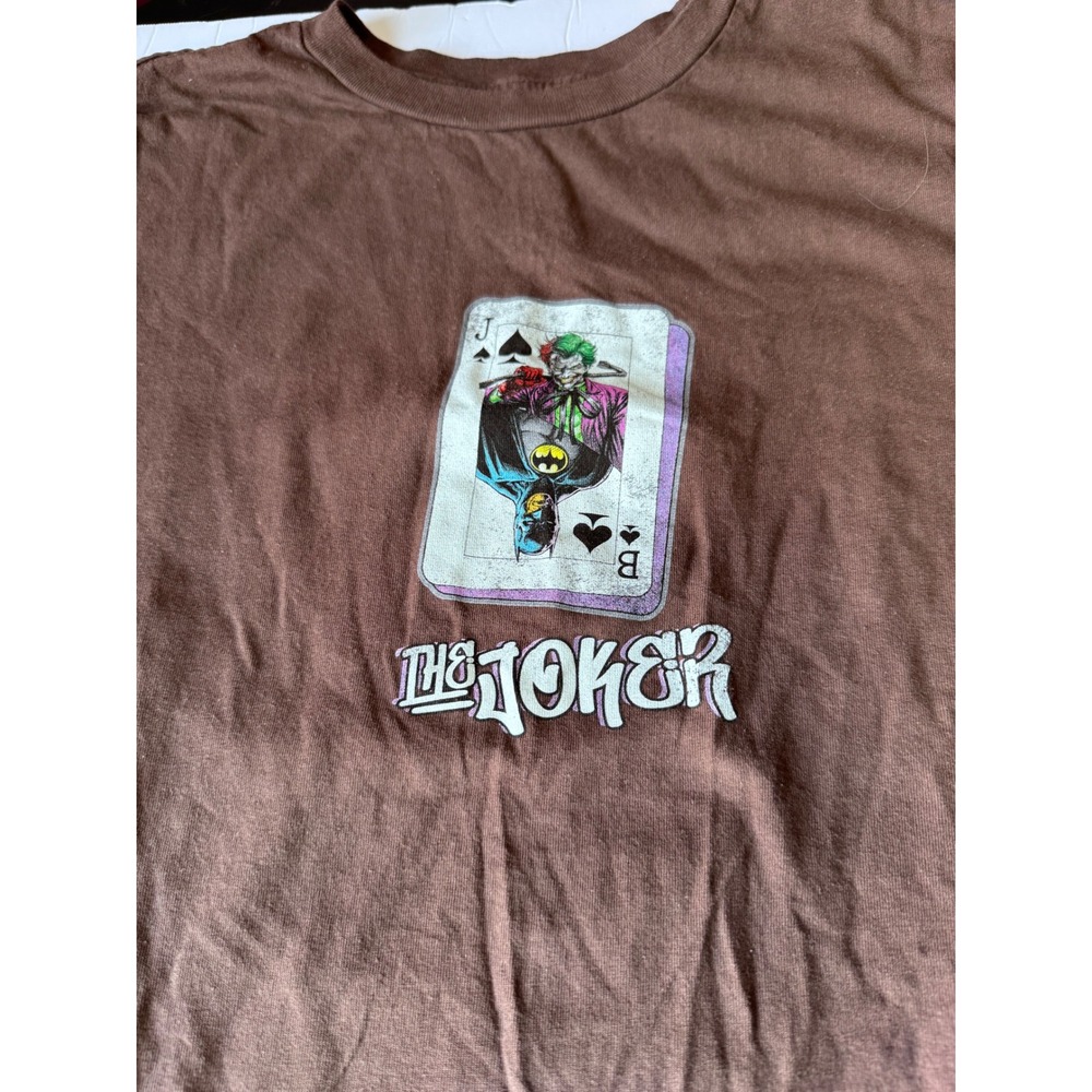 DC Comics The Joker Batman Graphic T-Shirt Mens Medium Brown Short Sleeve Tee